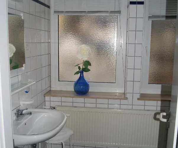 28 Qm Am Rosengarten